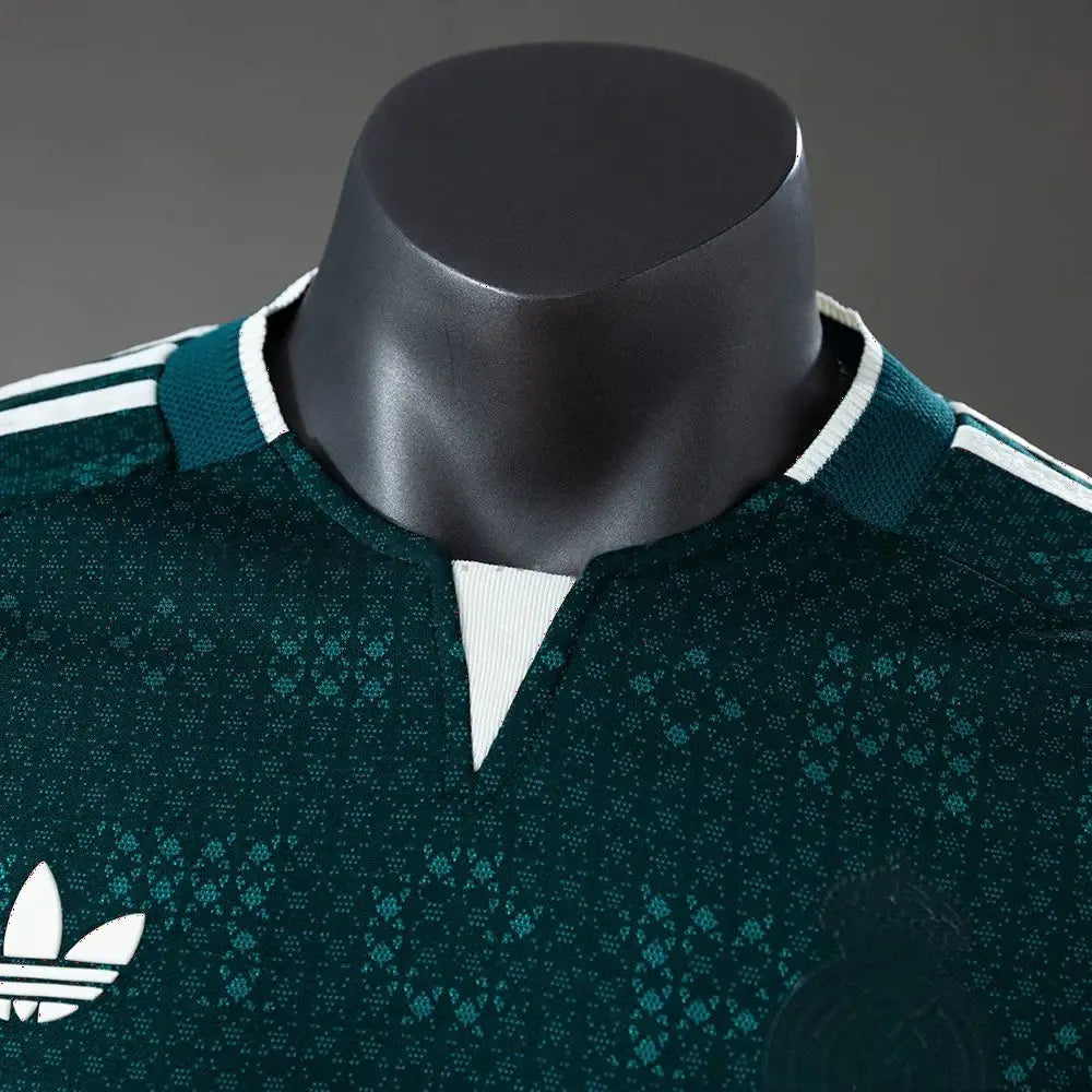 Maillot football Real Madrid Extérieur Player Version Manches Longues 2026/27