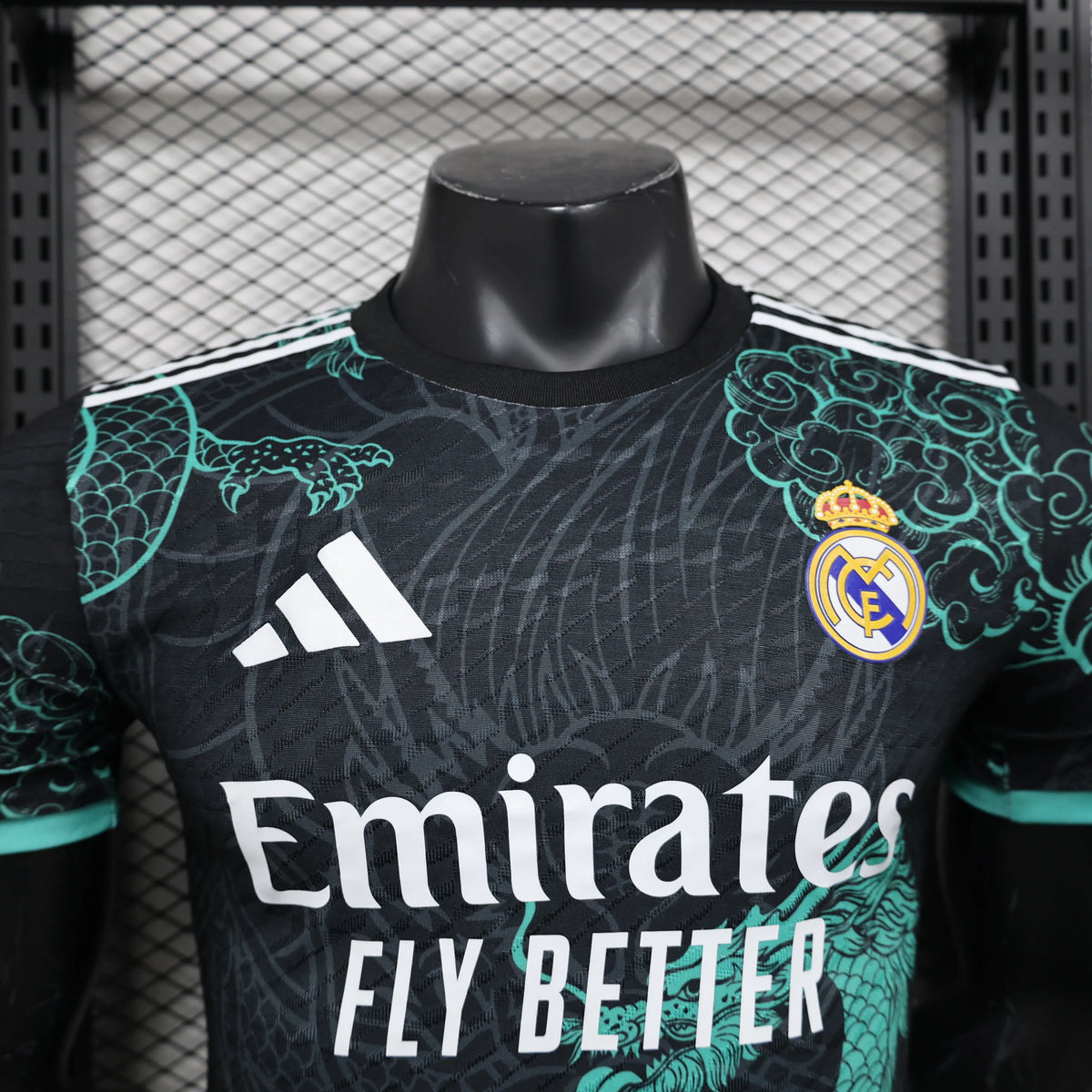 Maillot football Real Madrid Green Dragon Player Version 2025/26