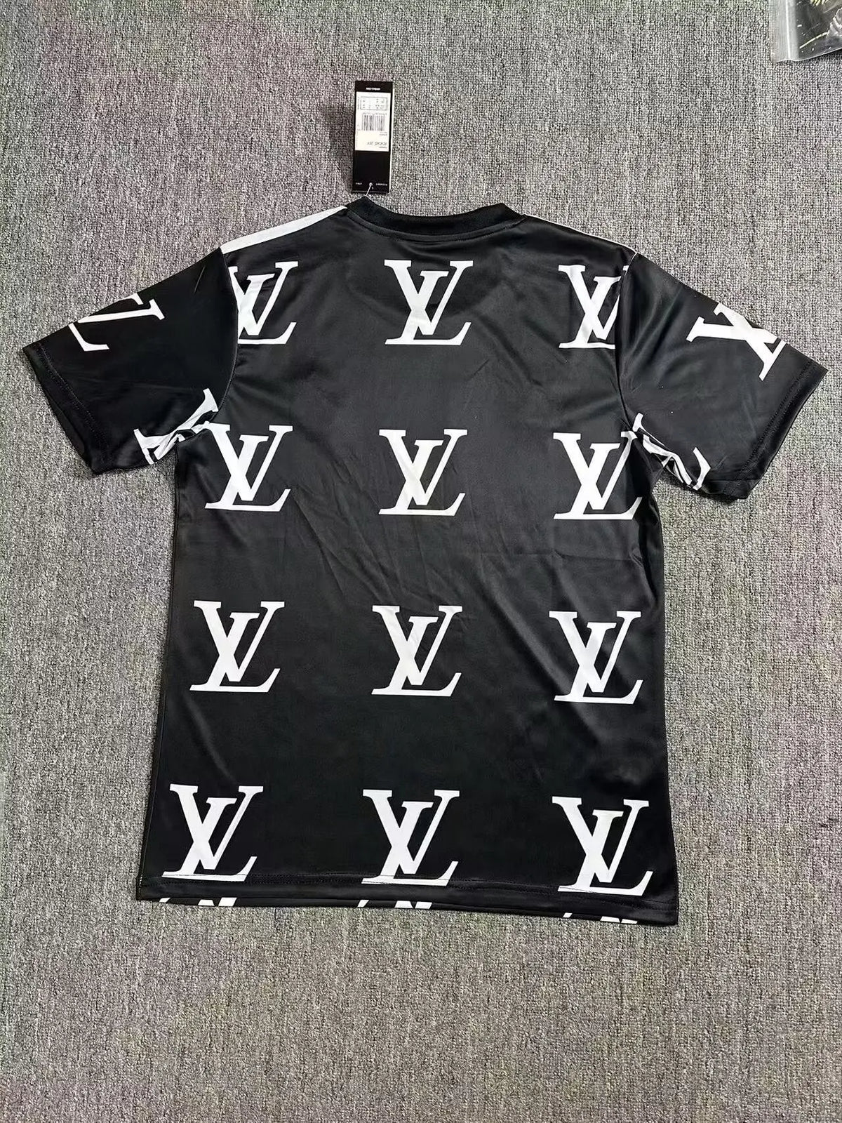 Maillot football Real Madrid Louis Vuitton 2025/26
