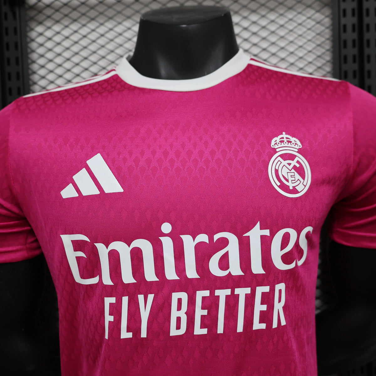 Maillot football Real Madrid Pink Rose Player Version 2024/25