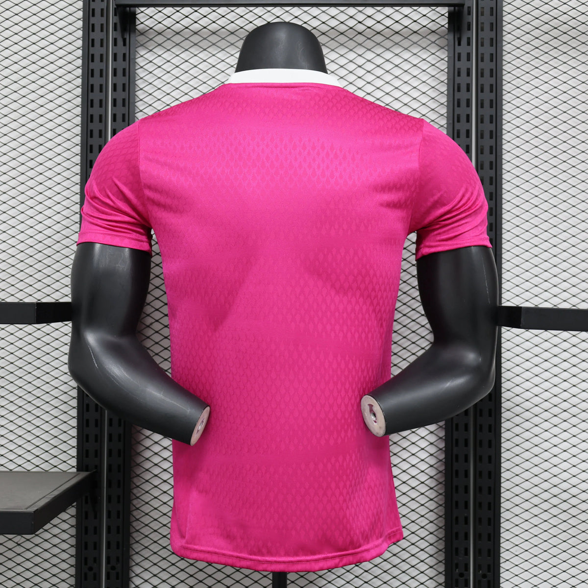 Maillot football Real Madrid Pink Rose Player Version 2024/25