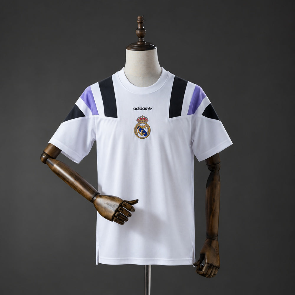 Maillot football Real Madrid rétro 2026/27