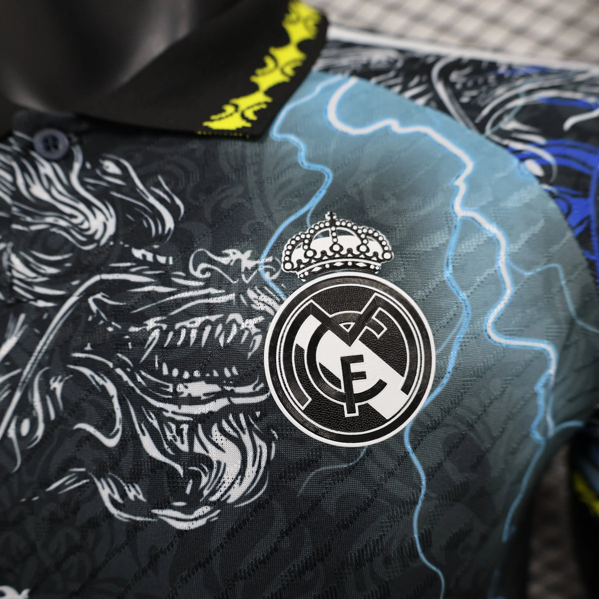 Maillot football Real Madrid Special Black Dragon Player Version