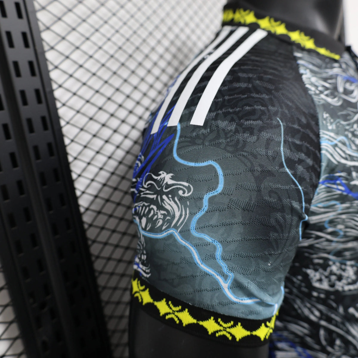 Maillot football Real Madrid Special Black Dragon Player Version