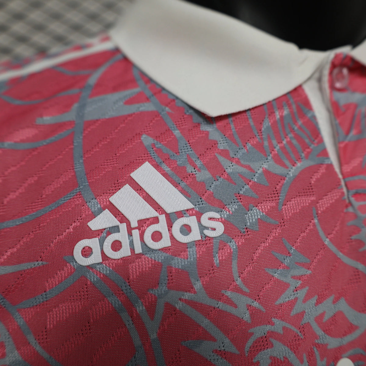 Maillot football Real Madrid Special Pink Dragon Player Version