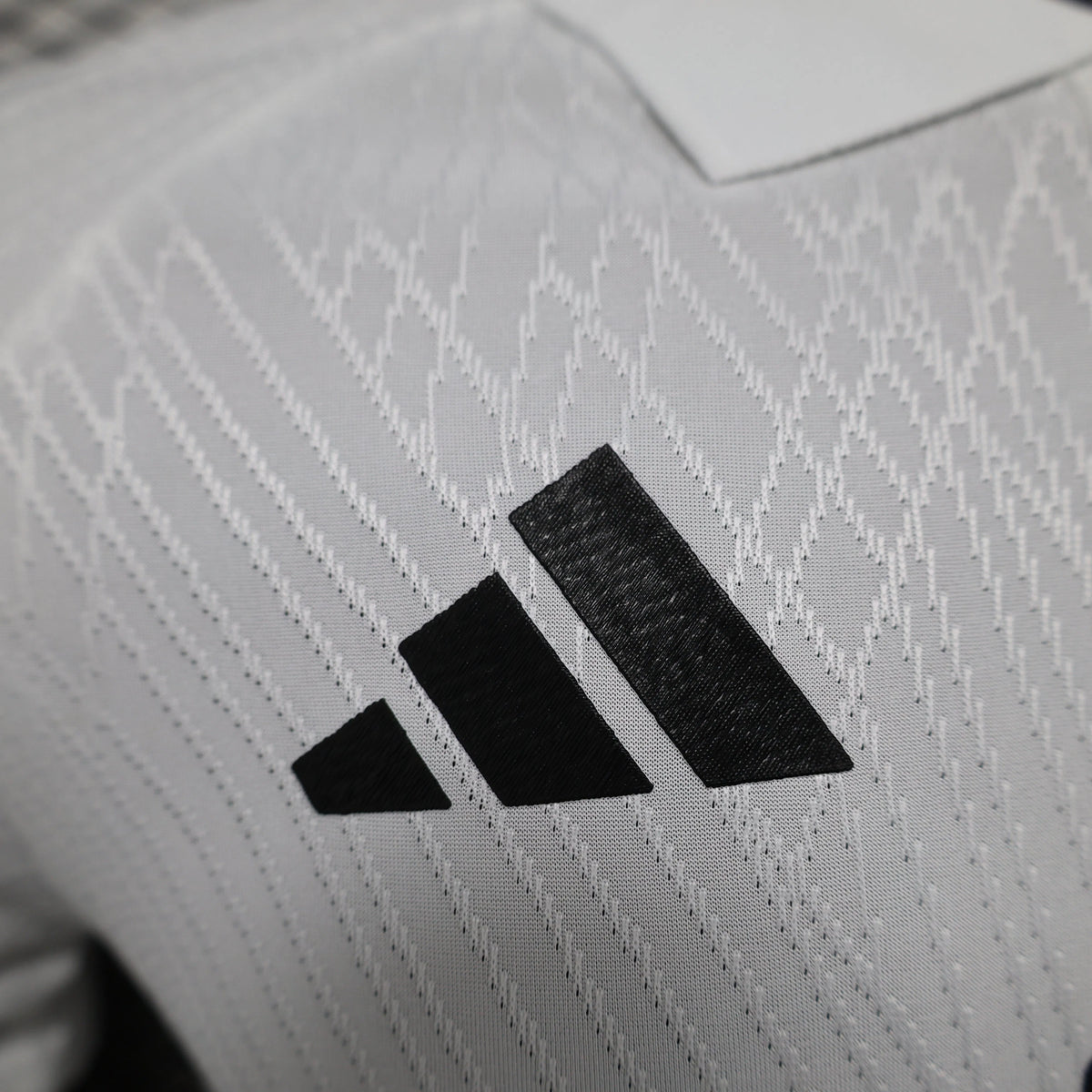 Maillot football Real Madrid Special White Dragon Player Version