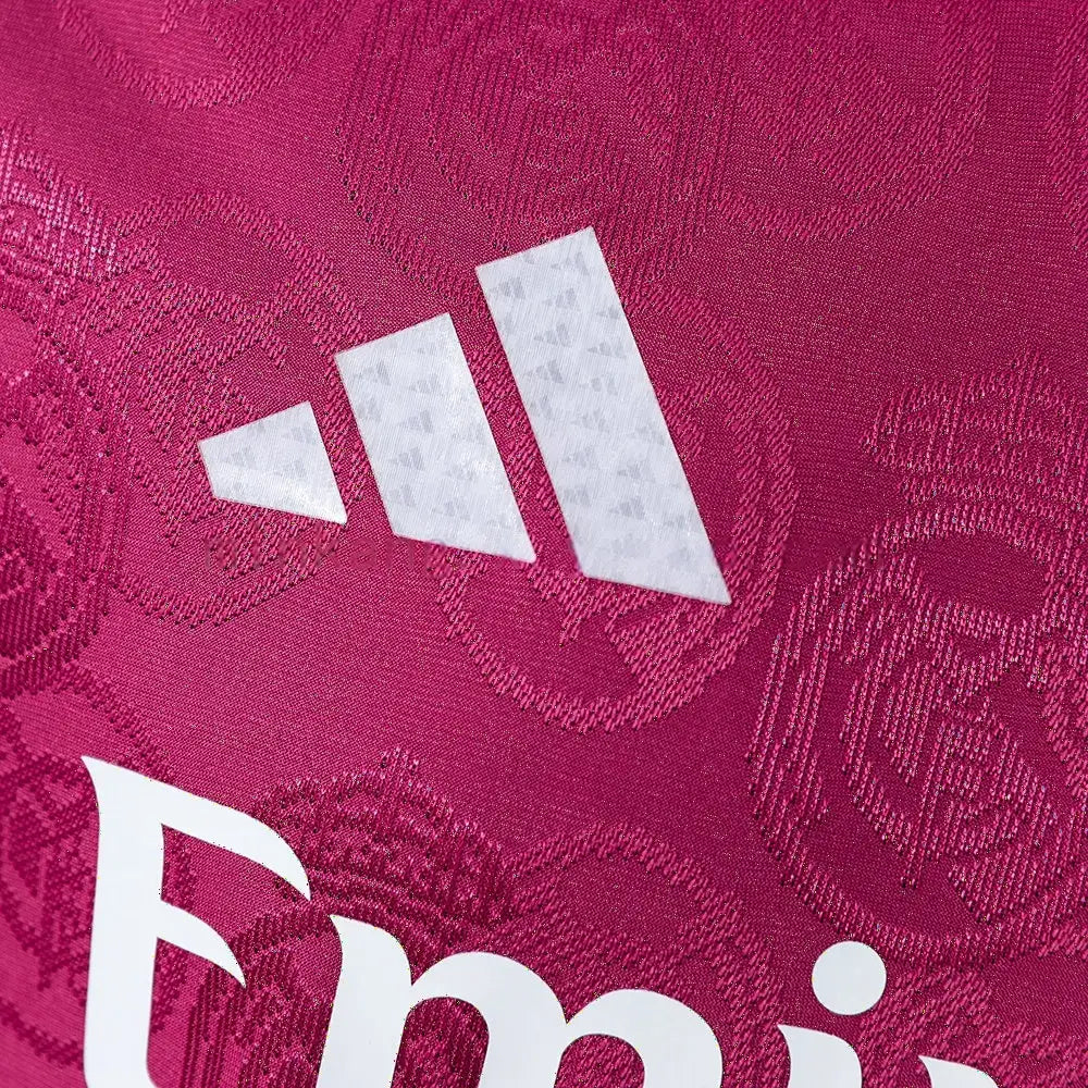 Maillot football Real Madrid version spéciale 2026/27