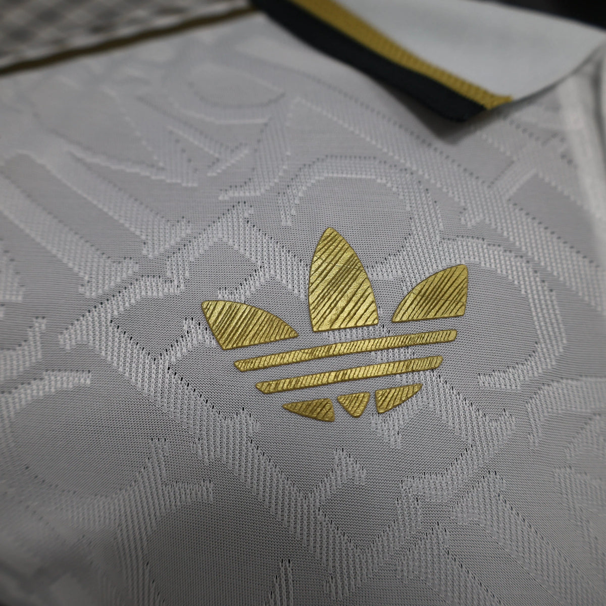 Maillot football Real Madrid White Adidas Originals Player Version 2024/25