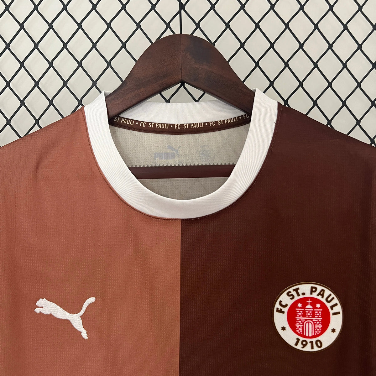 Maillot football St Pauli domicile 2024/25