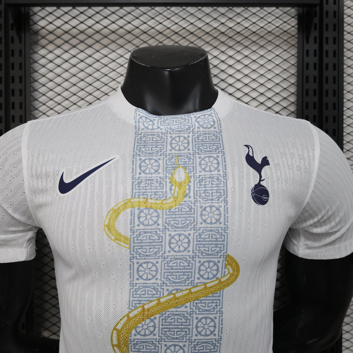 Maillot football Tottenham Snake Player Version 2025/26