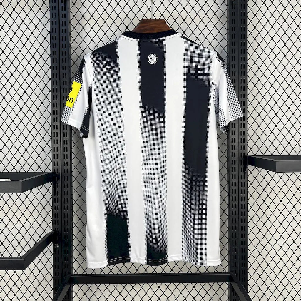 Maillot Newcastle Domicile 25/26