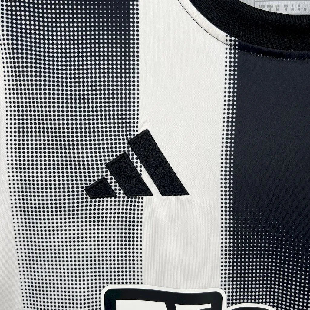 Maillot Newcastle Domicile 25/26