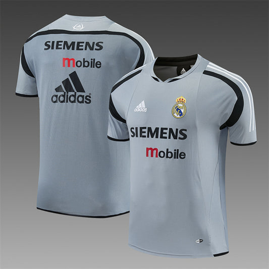 Maillot Retro Training Real Madrid 2004/05 Gris