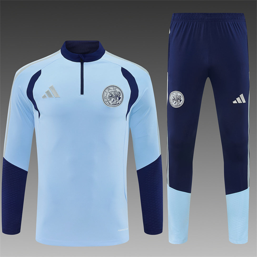 Survêtement Ensemble Jogging Ajax 2026/27 - Adult/ Enfant