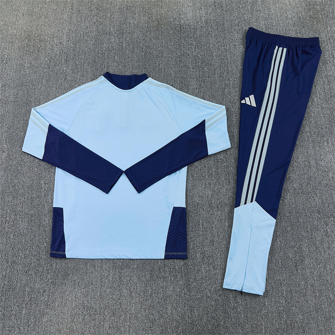 Survêtement Ensemble Jogging Ajax 2026/27 - Adult/ Enfant
