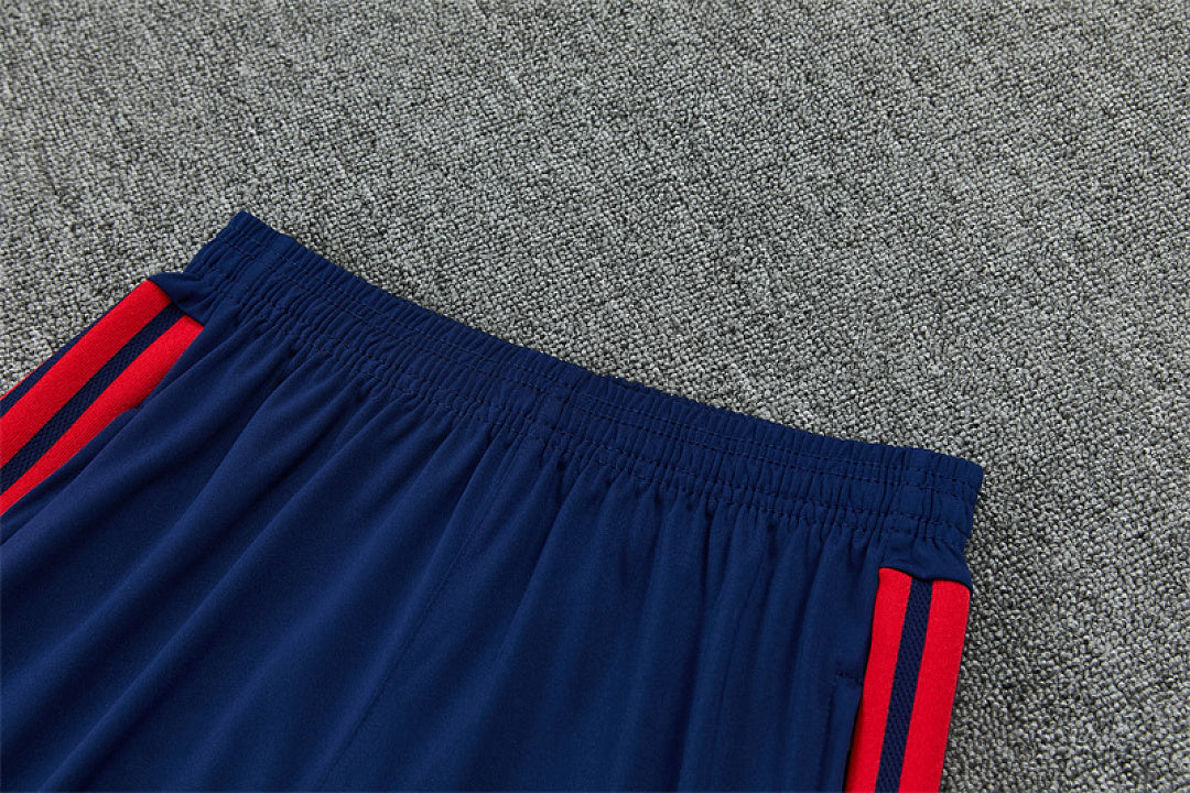 Survêtement ensemble jogging Bayern Munich Bleu Roi - Adult/ Enfant