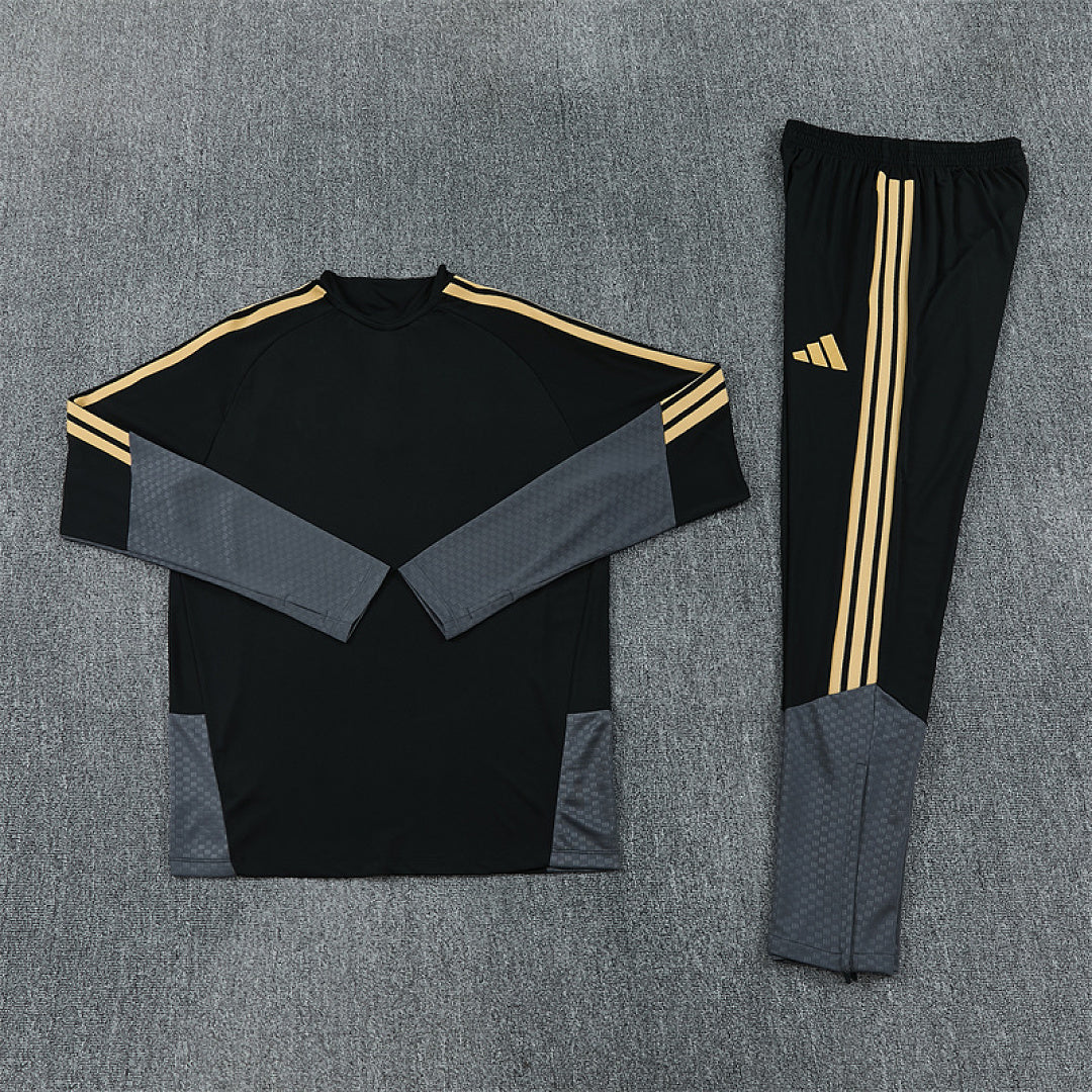 Survêtement ensemble jogging Juventus 2026/27 Noir - Adult/ Enfant