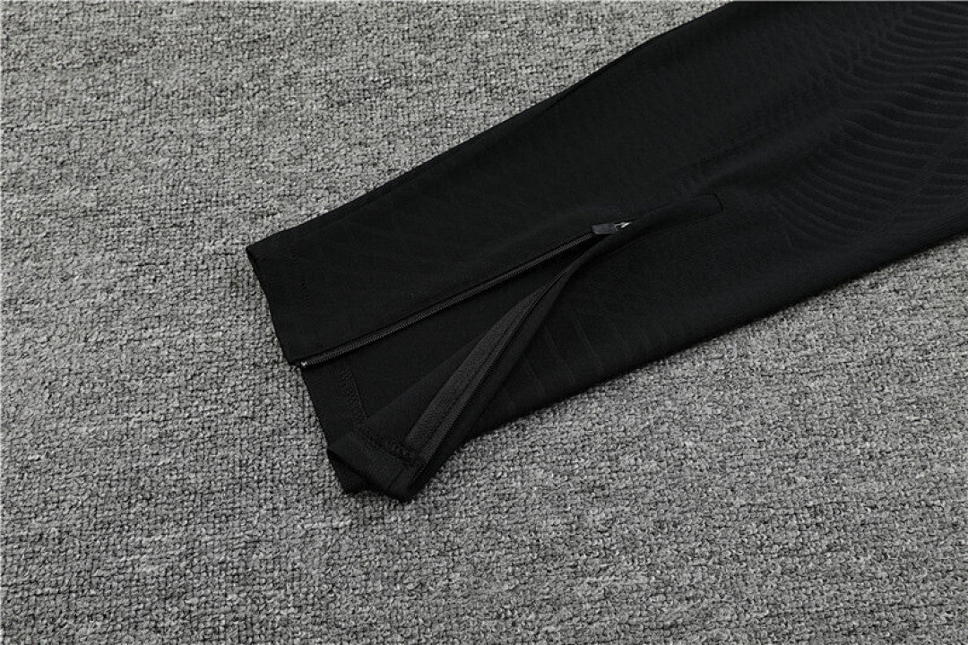 Survêtement ensemble jogging Liverpool 2023/24 - Adult/ Enfant