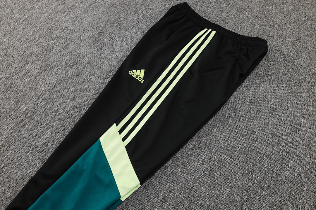 Survêtement ensemble jogging Manchester United 2024/25