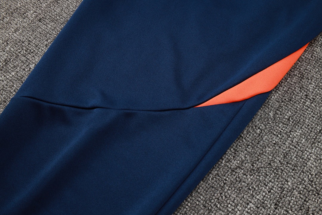 Survêtement Ensemble Jogging Manchester United 2024/25