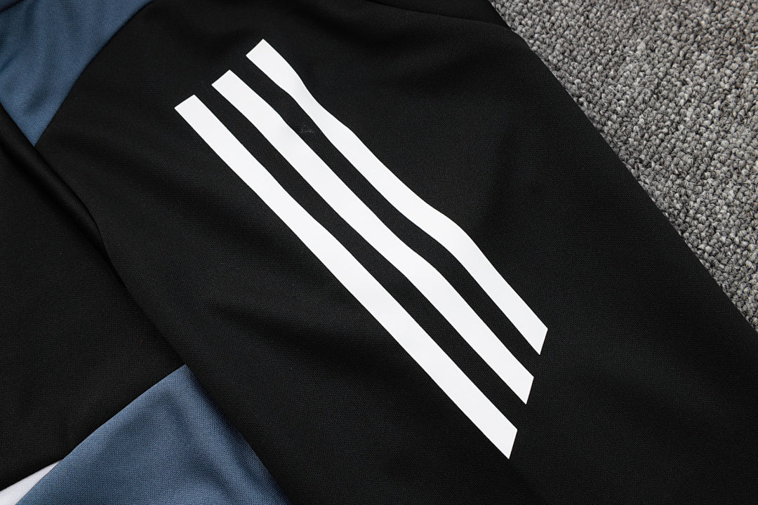Survêtement Ensemble Jogging Manchester United 2024/25 Noir
