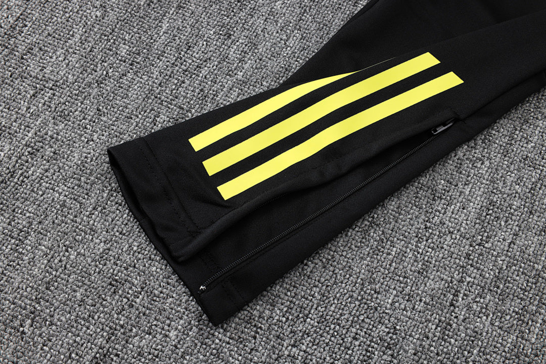 Survêtement Ensemble Jogging Manchester United 2025/26
