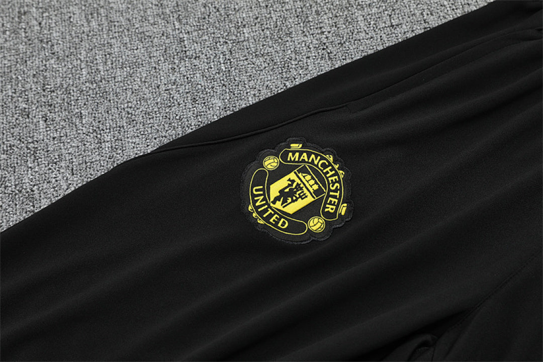 Survêtement Ensemble Jogging Manchester United Noir 2025/26 - Adult