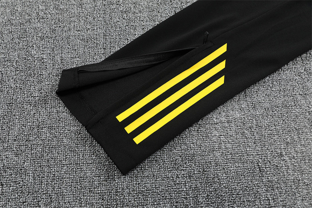 Survêtement Ensemble Jogging Manchester United Noir 2025/26 - Adult