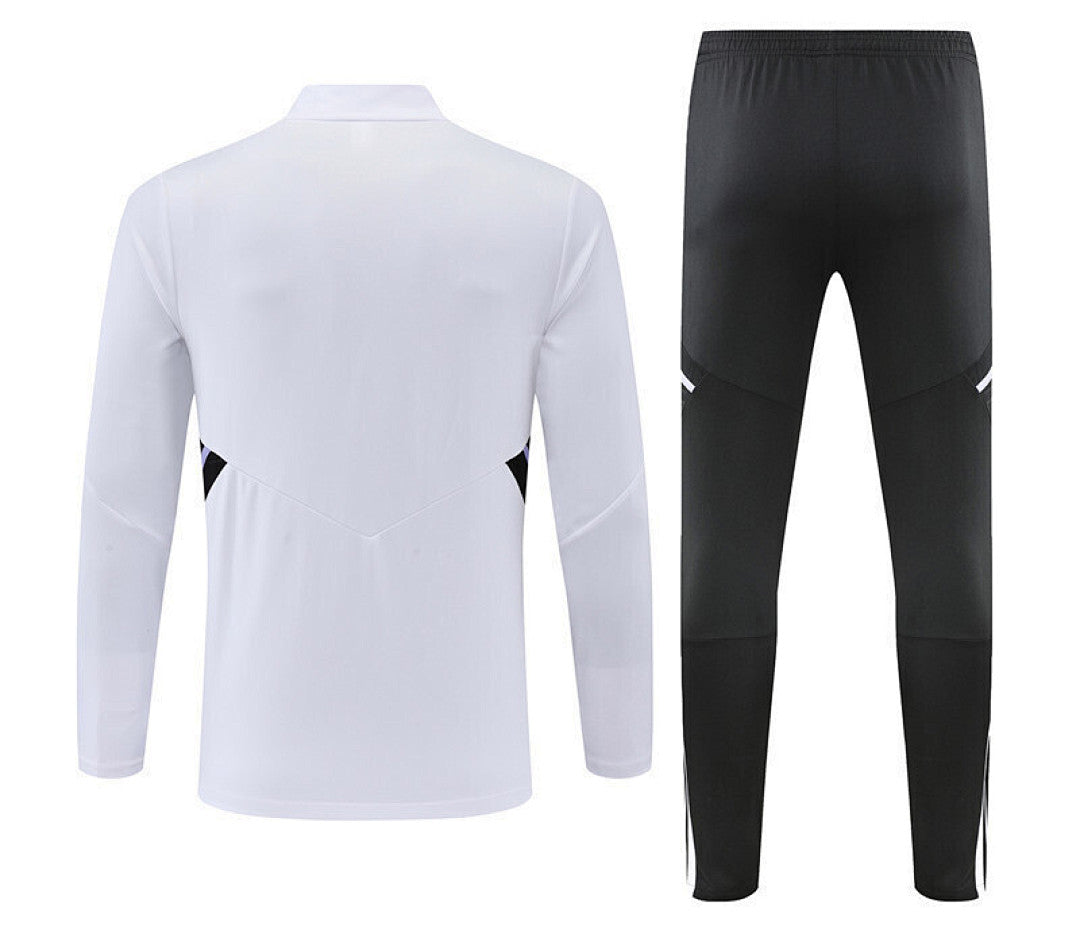 Survêtement Ensemble Jogging Real Madrid 2022/23 - Adult/ Enfant
