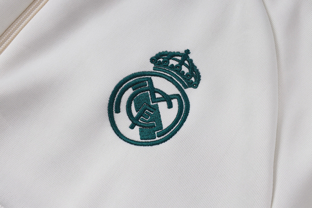 Survêtement Ensemble Jogging Real Madrid 2024/25