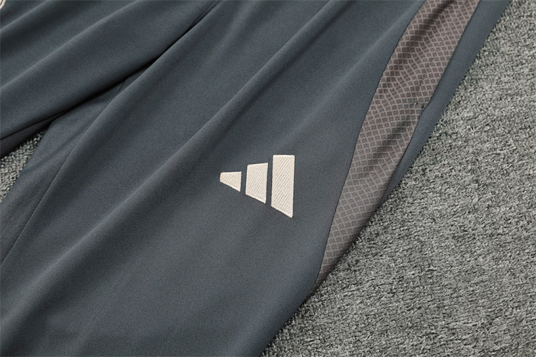 Survêtement Ensemble Jogging Real Madrid 2024/25 - Adulte