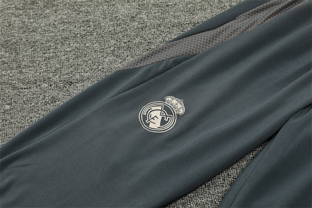 Survêtement Ensemble Jogging Real Madrid 2024/25 - Adulte