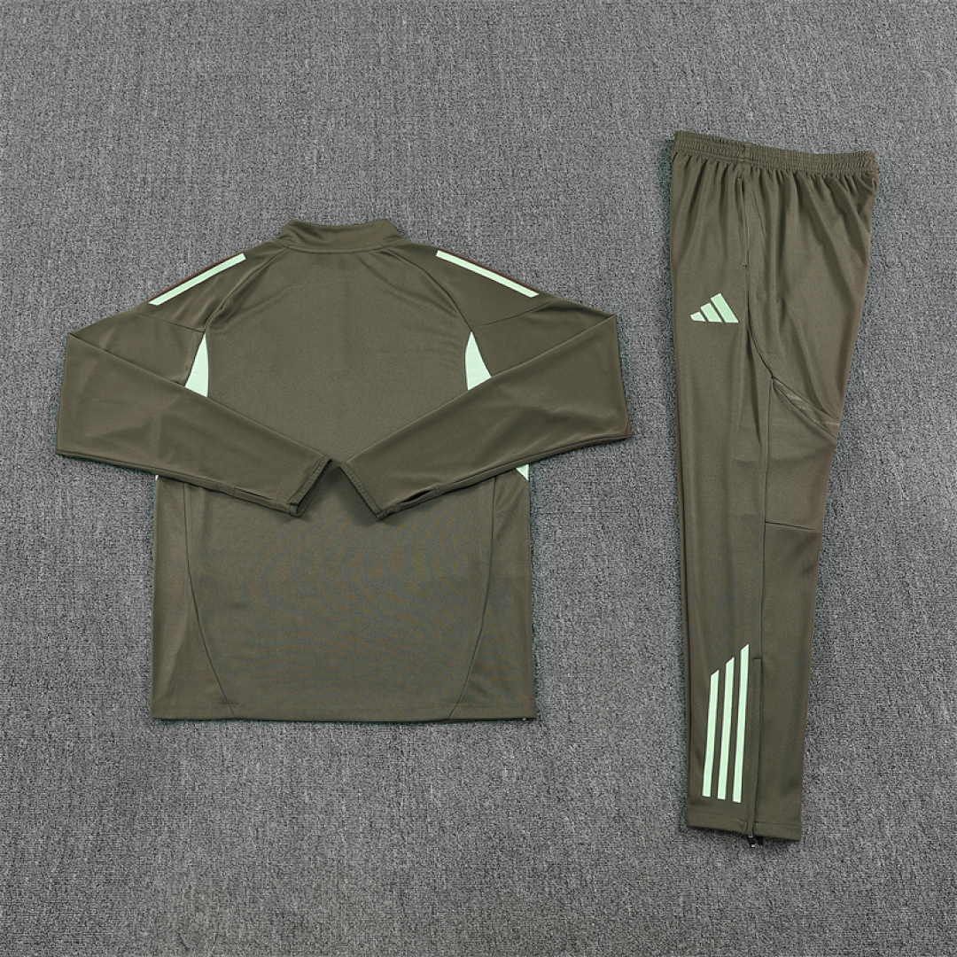 Survêtement ensemble jogging Real Madrid 2025/26 - Adult/ Enfant