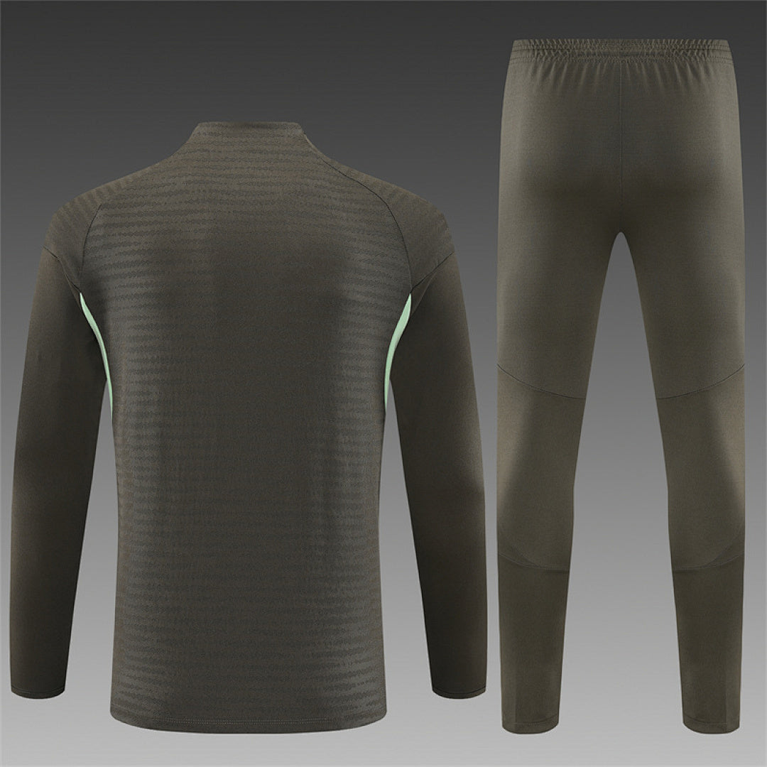 Survêtement Ensemble Jogging Real Madrid 2025/26 - Adulte