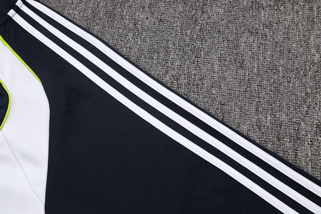 Survêtement Ensemble Jogging Real Madrid Cyan Rétro 2025/26