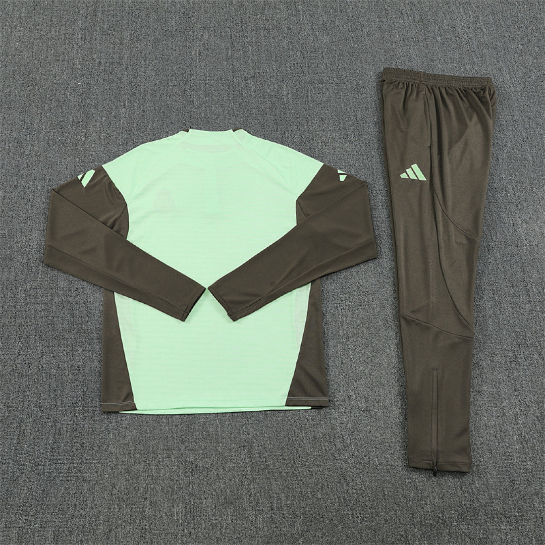 Survêtement Ensemble Jogging Real Madrid Vert Clair 2025/26 - Adult/ Enfant