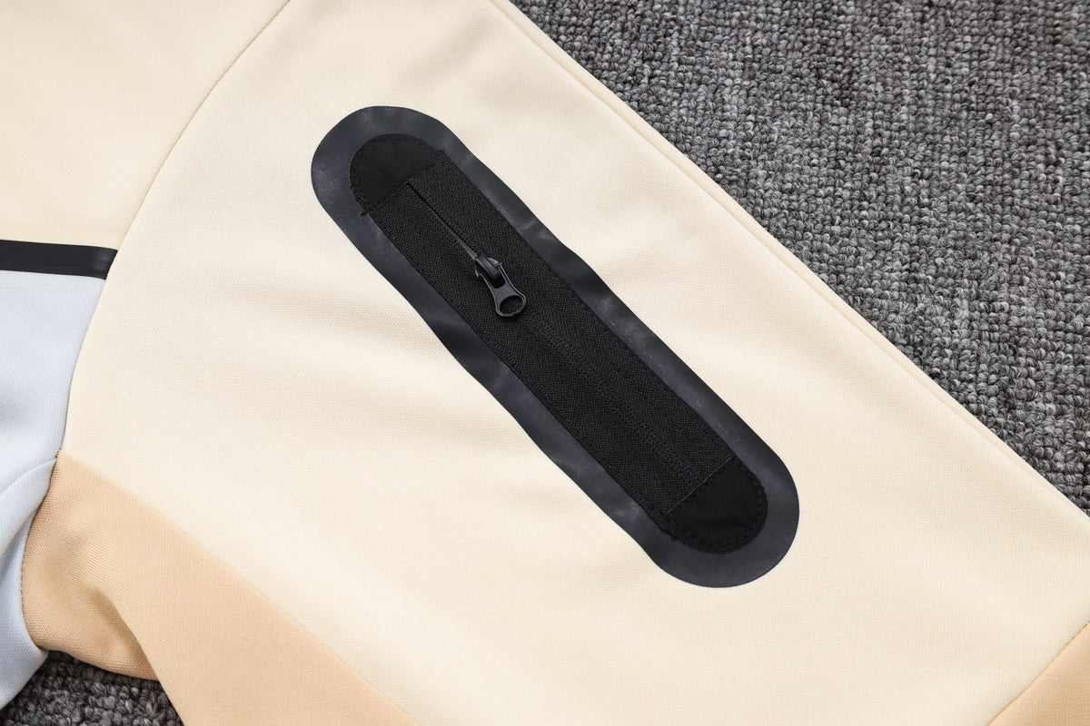 Veste à Capuche 2023/24