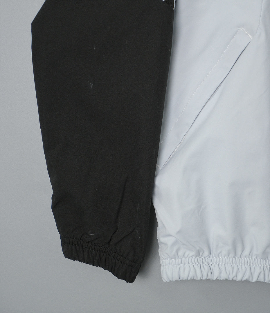 Veste Coupe-vent à Capuche Gris Clair 2026/27