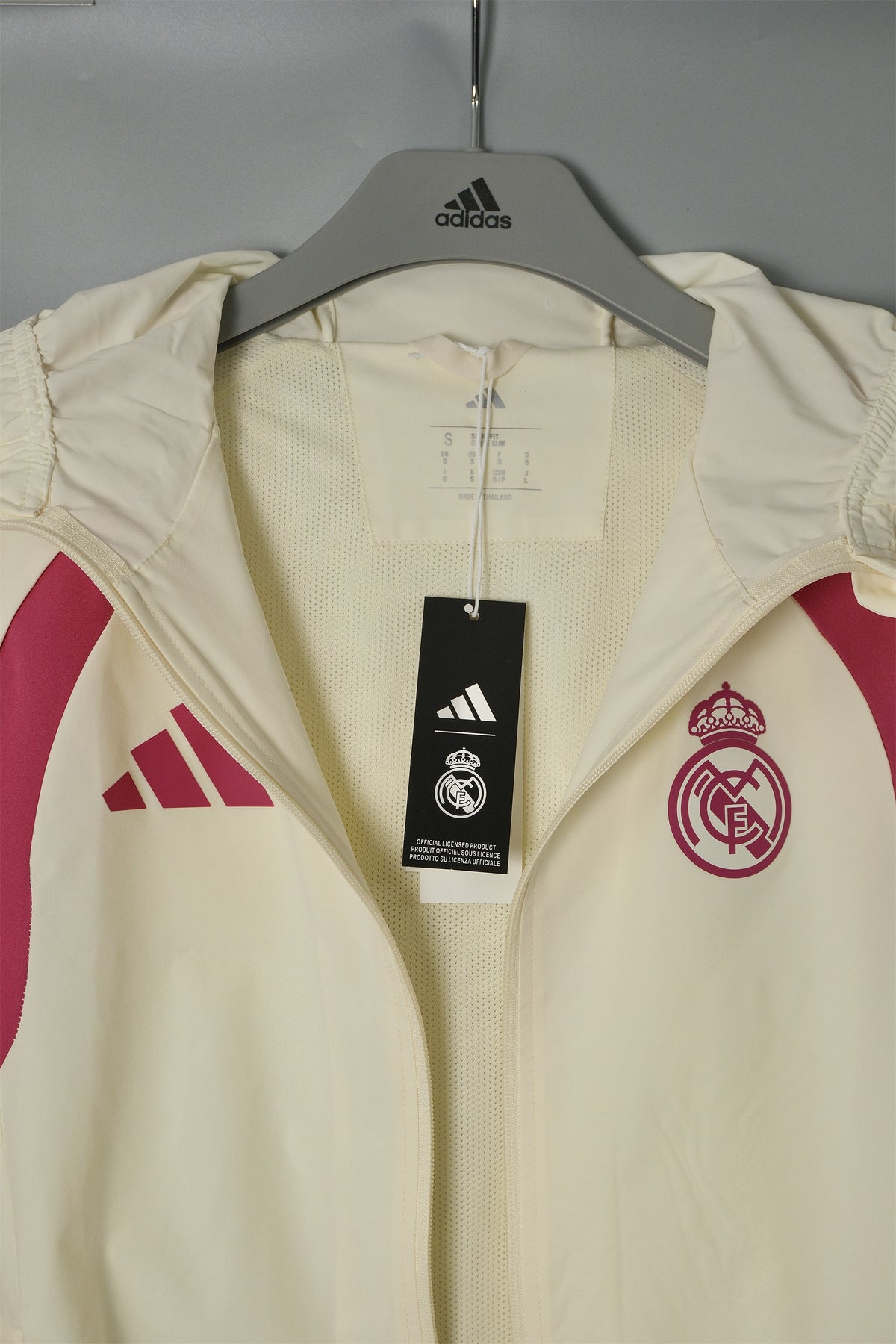 Veste coupe-vent à capuche Real Madrid Beige 2026/27