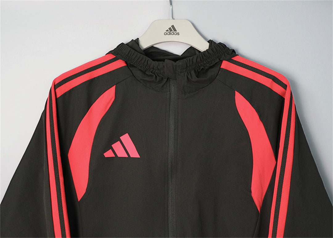 Veste coupe-vent jacket à capuche Noir et Rouge 2026/27