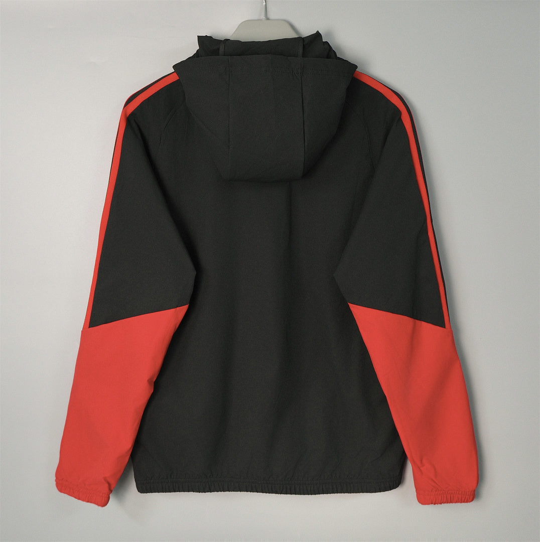 Veste coupe-vent jacket à capuche Noir et Rouge 2026/27