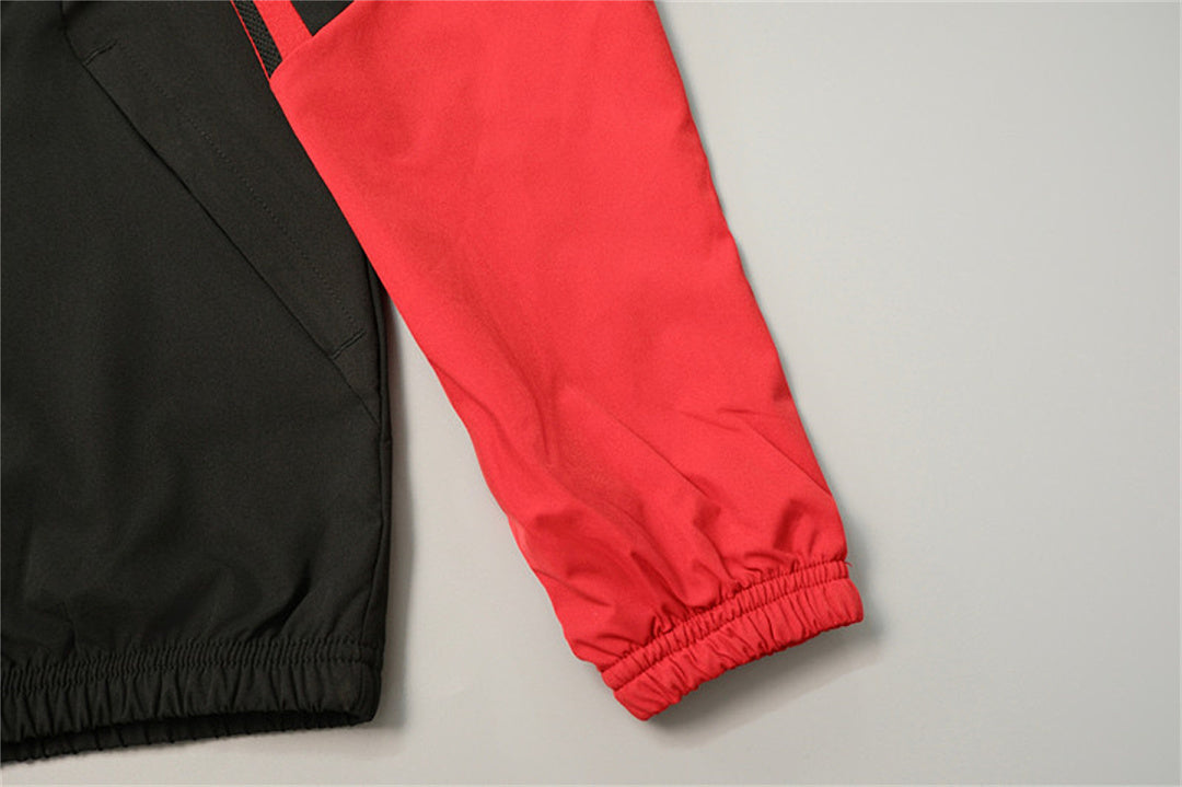 Veste coupe-vent jacket à capuche Noir et Rouge 2026/27
