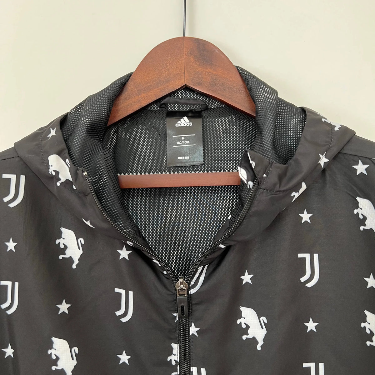 Veste coupe-vent jacket Juventus 2023/24