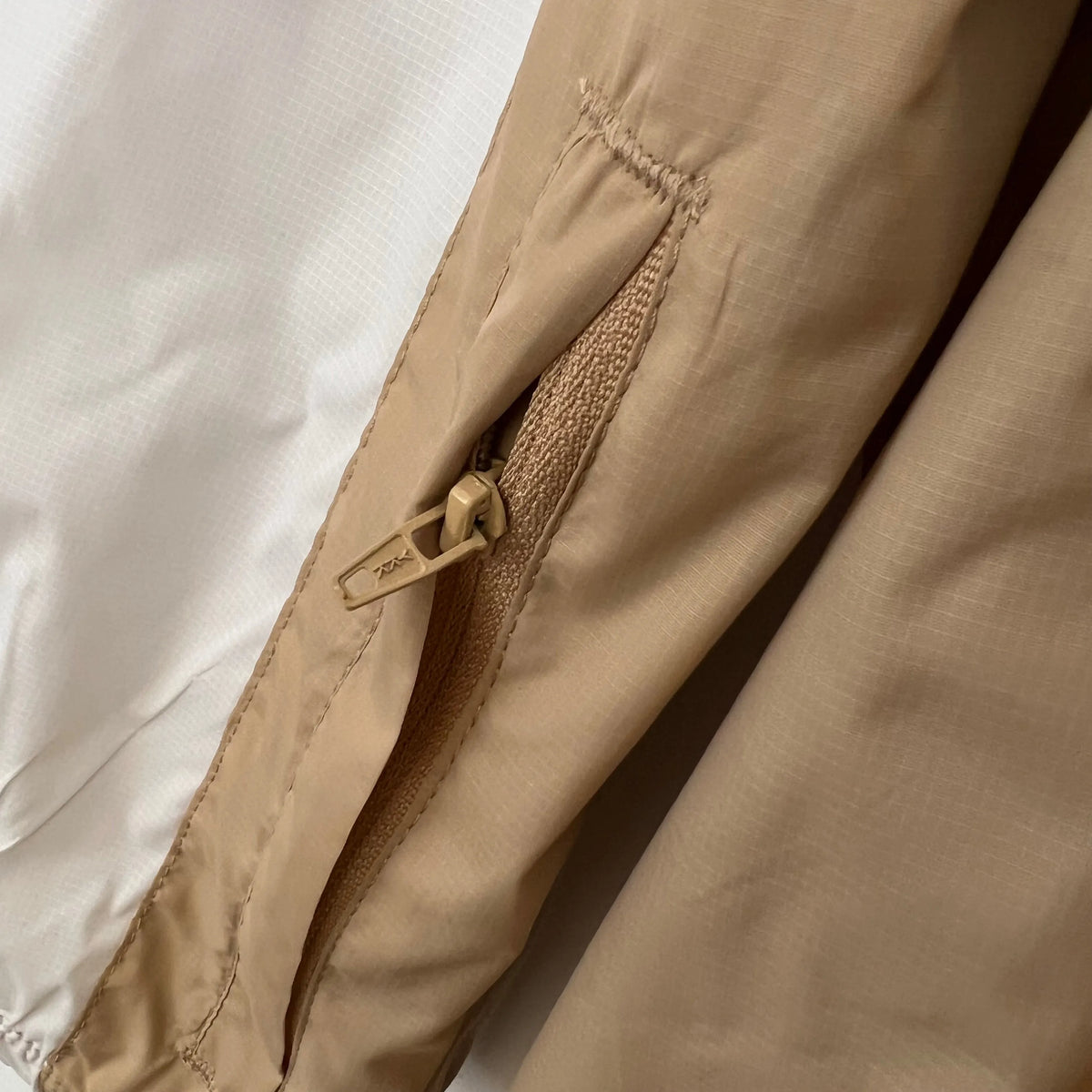 Veste coupe-vent Jordan beige 2023/24