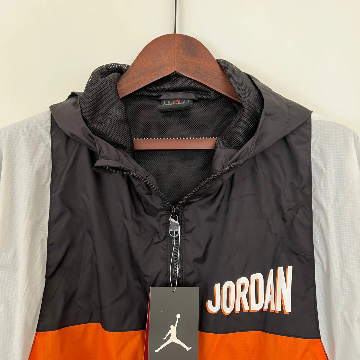 Veste coupe-vent Jordan noir/rouge 2023/24