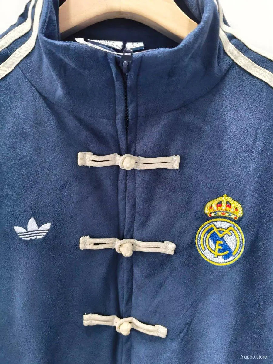 Veste coupe-vent Real Madrid x Adidas New Year Édition limitée 2026/27
