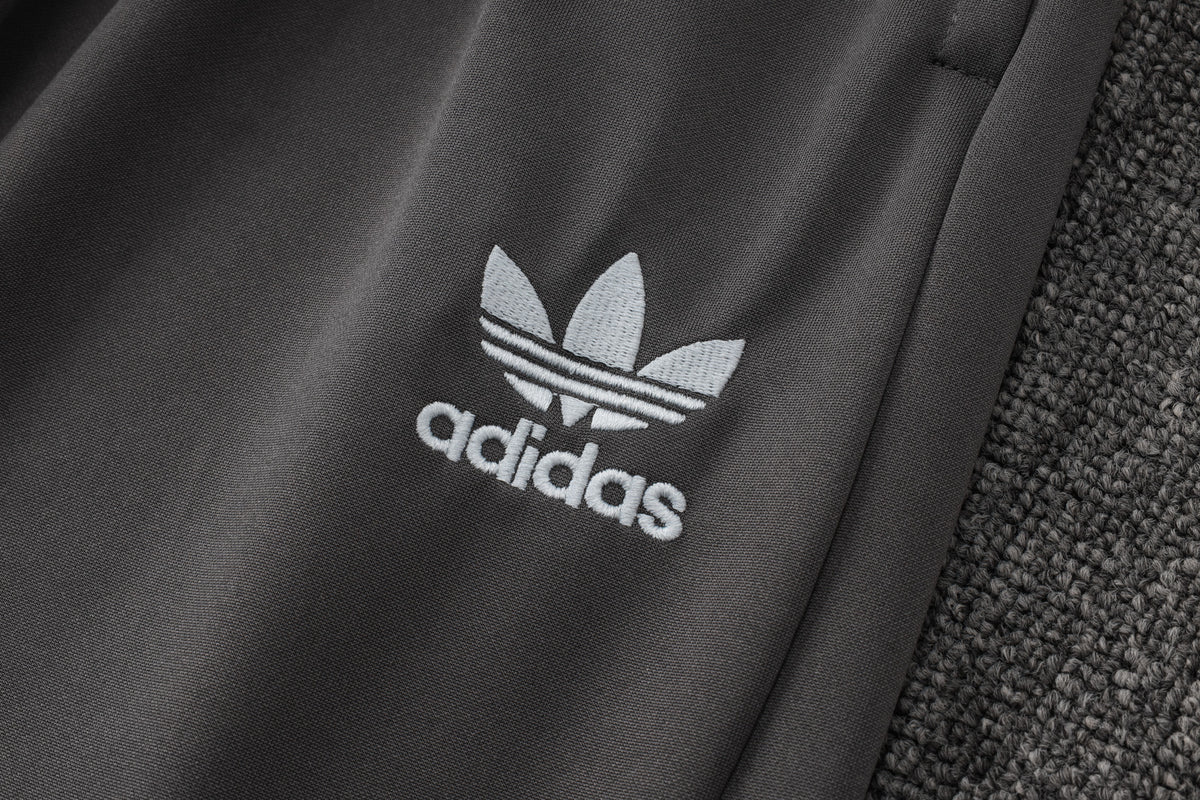 Veste zippée ensemble jogging Real Madrid 2024/25 Gris Foncé Vintage
