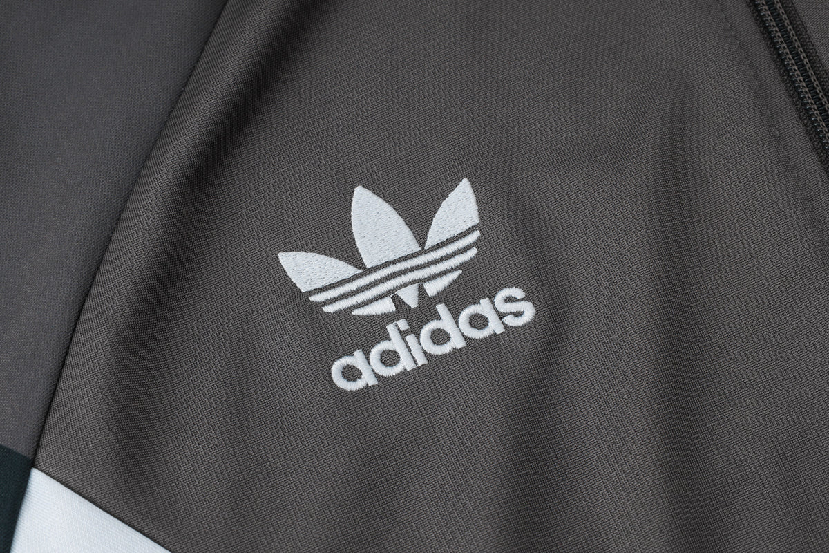 Veste zippée ensemble jogging Real Madrid 2024/25 Gris Foncé Vintage